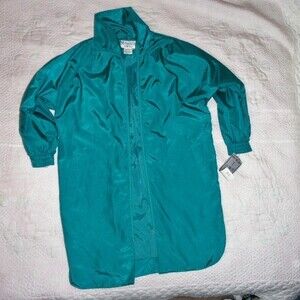 Lightweight Rain Coat / Slicker  Jacket Womens Sz L NEW